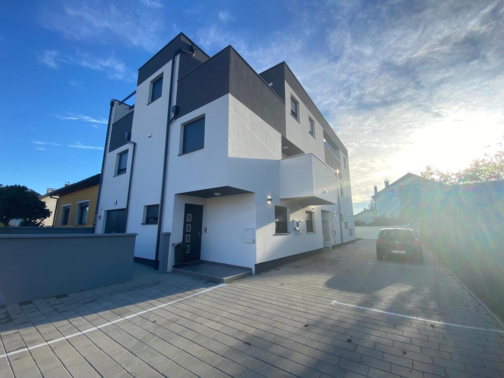 2 Terraces Apartment In Urban Villa - Mlii Varaždin Zewnętrze zdjęcie