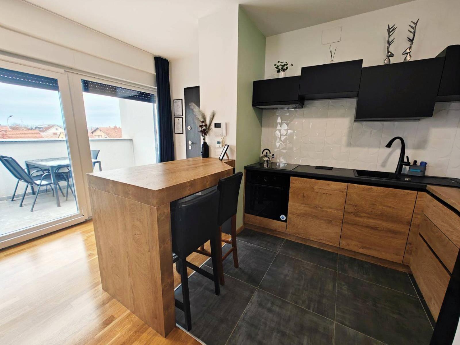 2 Terraces Apartment In Urban Villa - Mlii Varaždin Zewnętrze zdjęcie